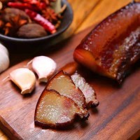 源頭廠家直供臘肉臘瘦肉煙熏瘦肉腌臘肉湖南四川農(nóng)家風味餐飲批發(fā)